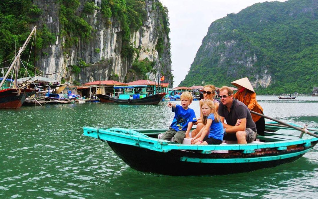 family-trip-to-vietnam-5