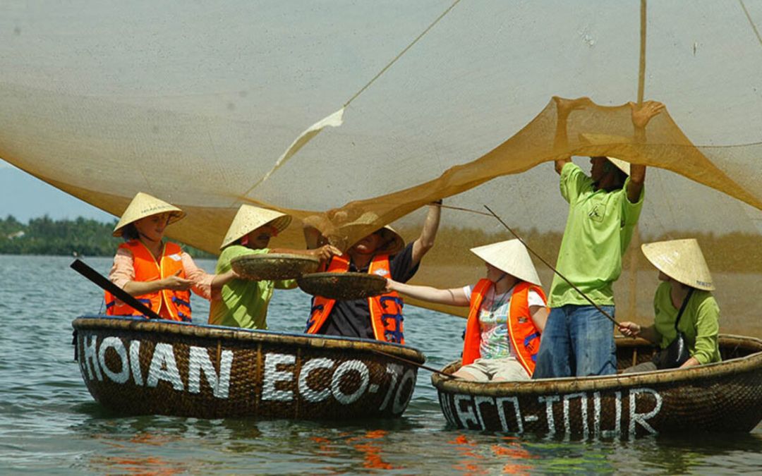 fun-activities-in-vietnam-1