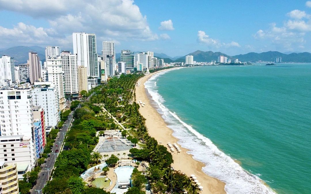 Vietnam-group-tour-packages-8