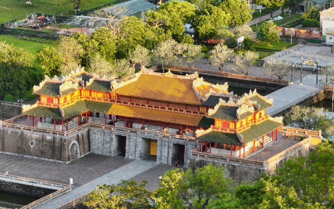 Vietnam-group-tour-packages-9