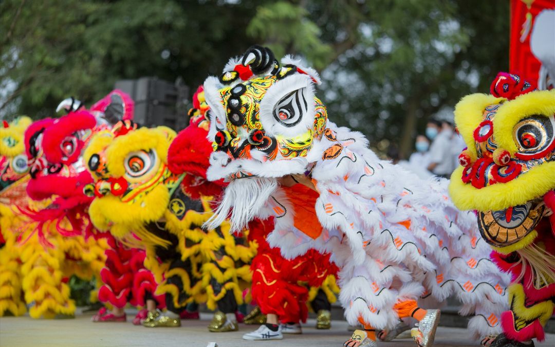 cultural-trips-8-lion-dance