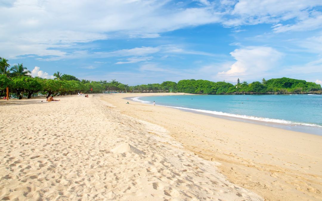 island-getaways-10-nusa-dua-beach