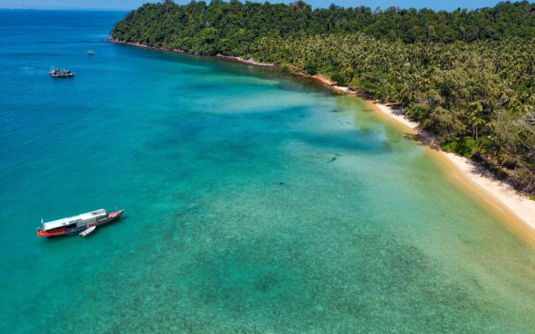 Cambodia-beach-holiday-2