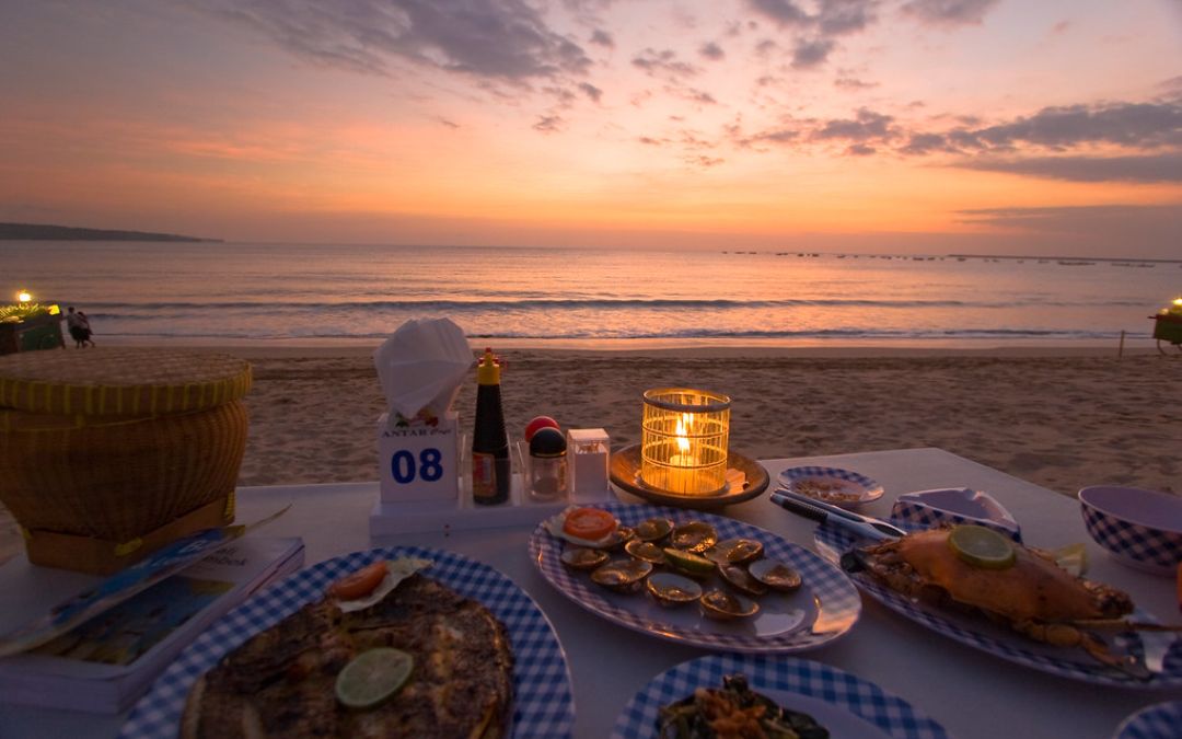 bali-honeymoon-package-8-sunset-dinner