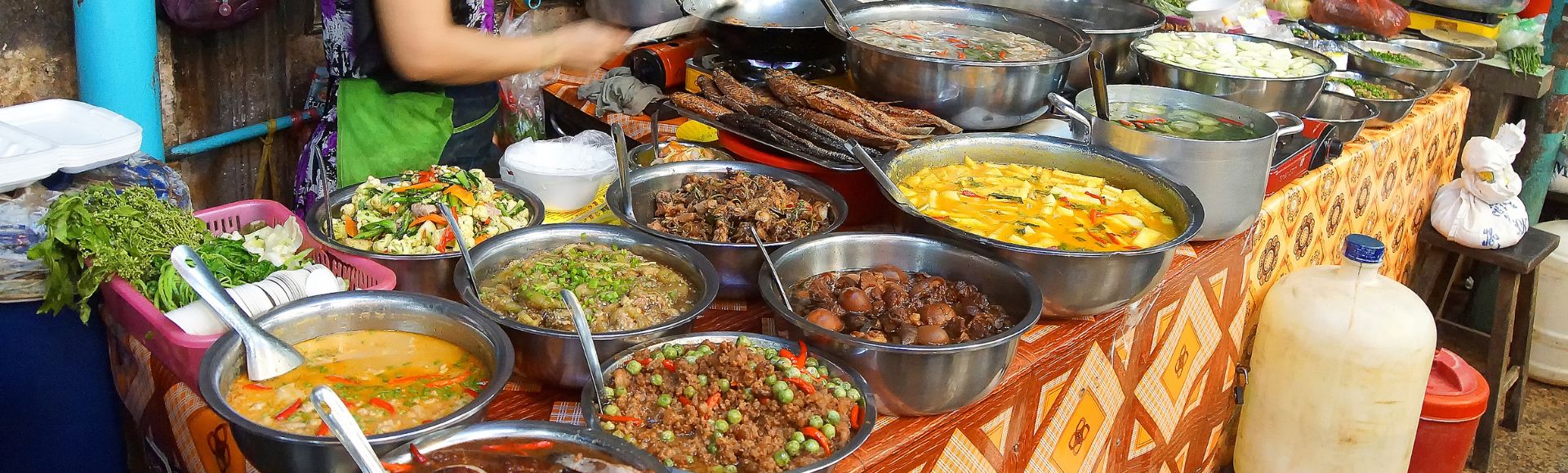 Phnom Penh Food Tour: Top 10 Cambodia Dishes to Sample