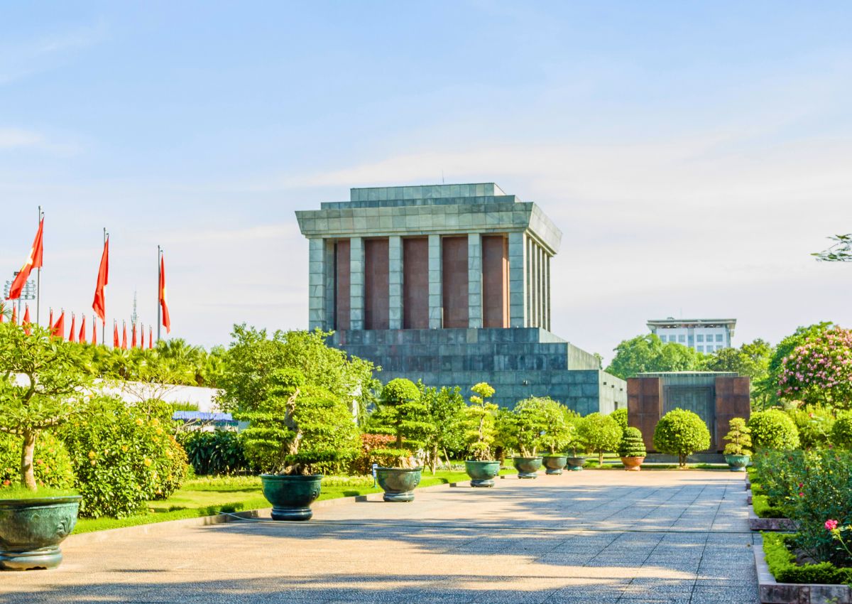 Essence of Vietnam: Culture, Landscapes, and Cities
