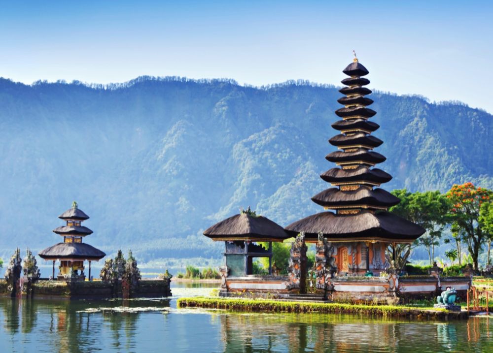 December Vacation Deals: Top 5 Sunny Destinations to Beat the Winter Chill