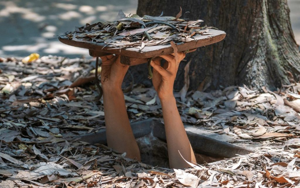 ho-chi-minh-to-hanoi-2-cu-chi-tunnels