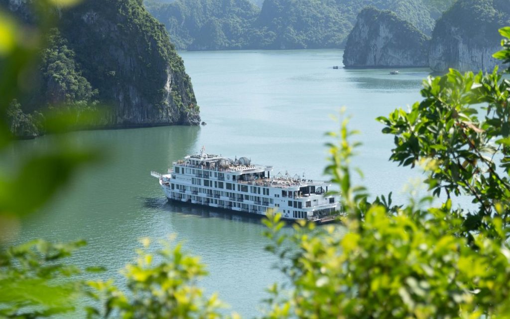 ho-chi-minh-to-hanoi-20