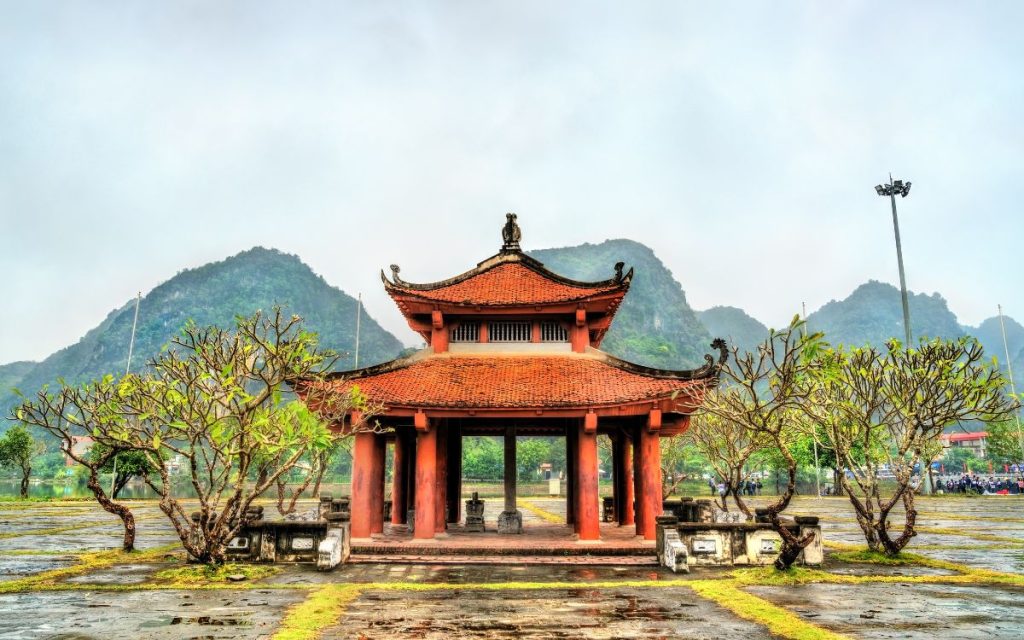 north-and-central-vietnam-4-hoa-lu-ninh-binh