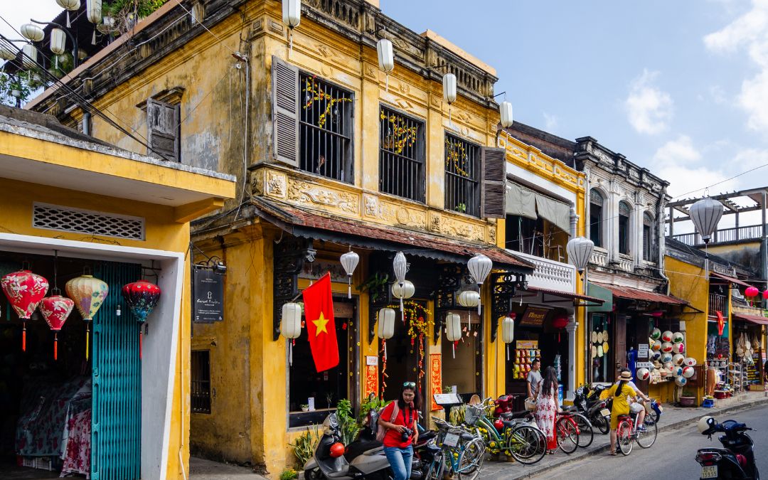 top-5-places-to-visit-in-vietnam-3-hoian