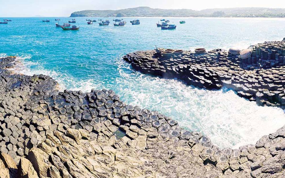 top-5-places-to-visit-in-vietnam-8-phu-yen