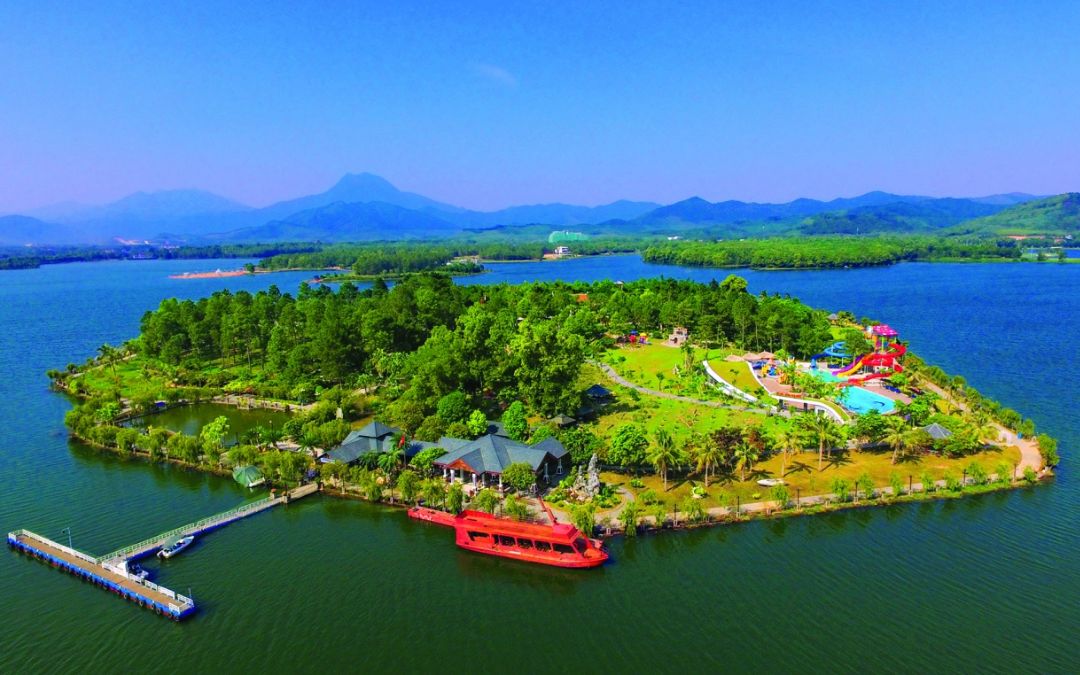 tourist-attractions-near-hanoi-vietnam-2